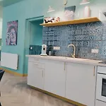 Design - Uniques - Centre דירה